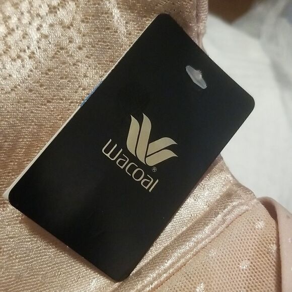 Wacoal Womens Back Appeal Front Close T-Shirt Bra Cream 853403 Size 32DDD - Picture 14 of 16